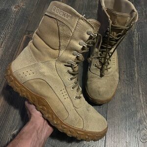 Rocky Men's Beige Combat Boots